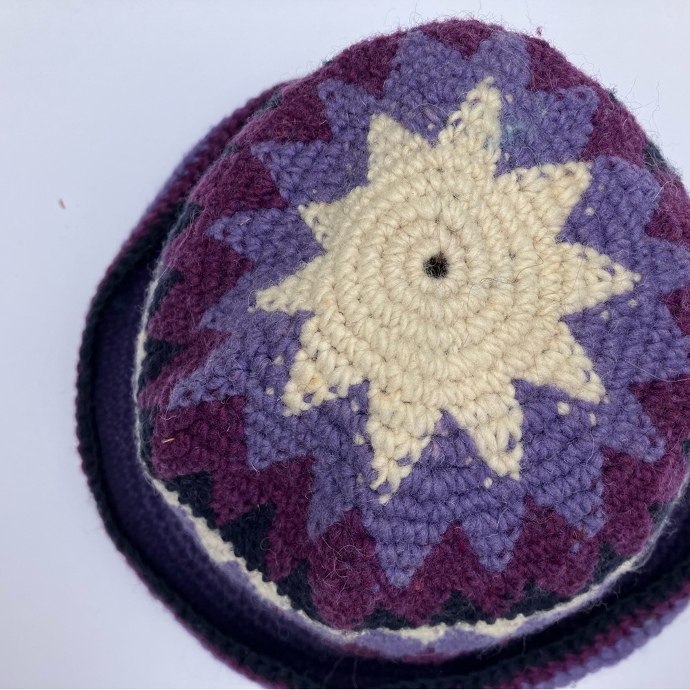 Purple hand crocheted rolled brimmed wool hat made in Peru. One size. - Picture 3 of 4